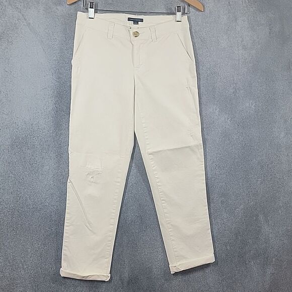 Tommy Hilfiger Relaxed Fit White Chino Pants - Picture 7 of 16